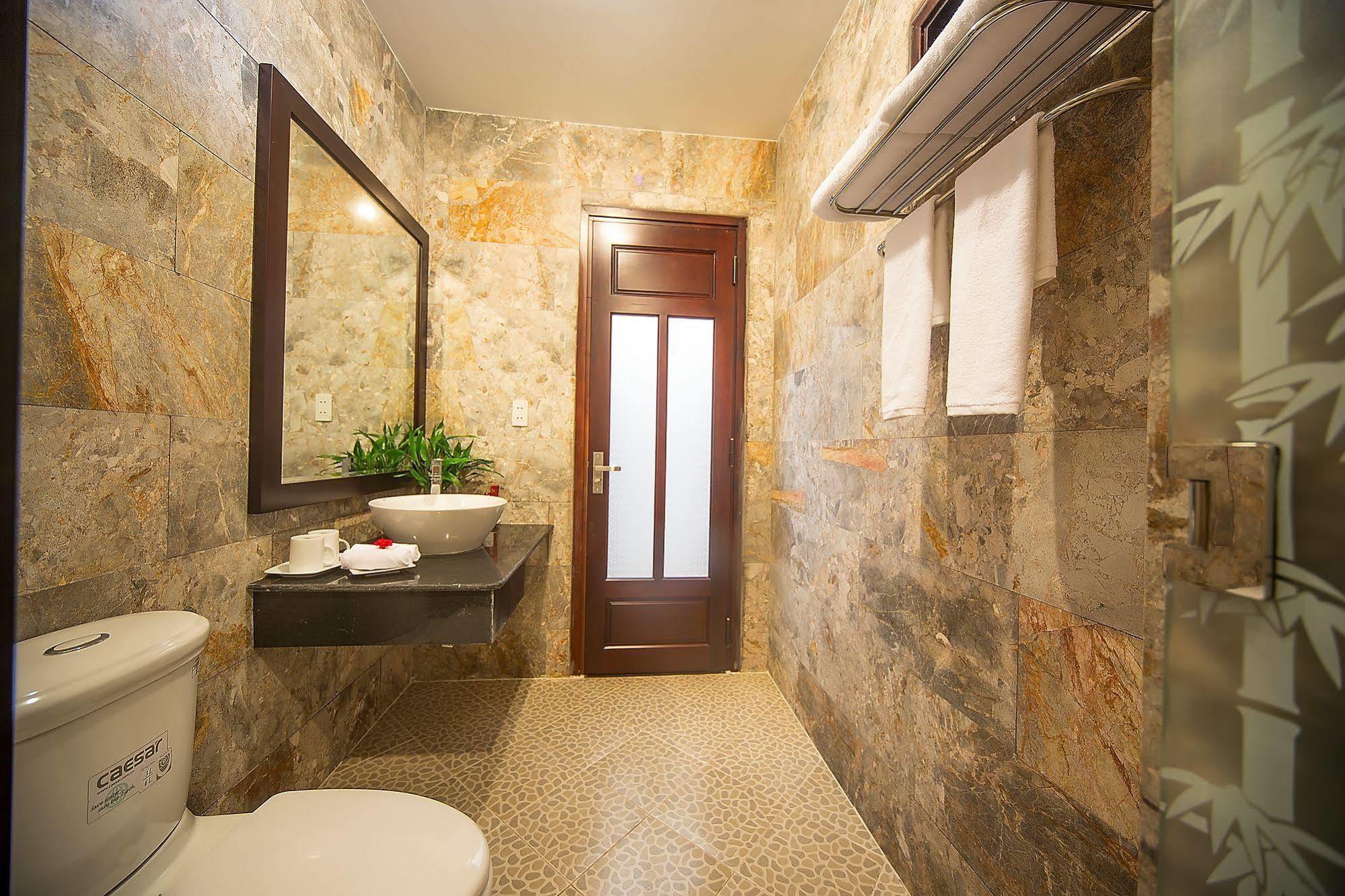Pham Gia Boutique Villa Hoi An Bagian luar foto